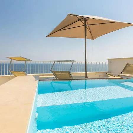 Marinaia Gran Vista Mare Villa *